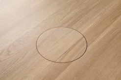 Staffan Holm Alle Round Media Table