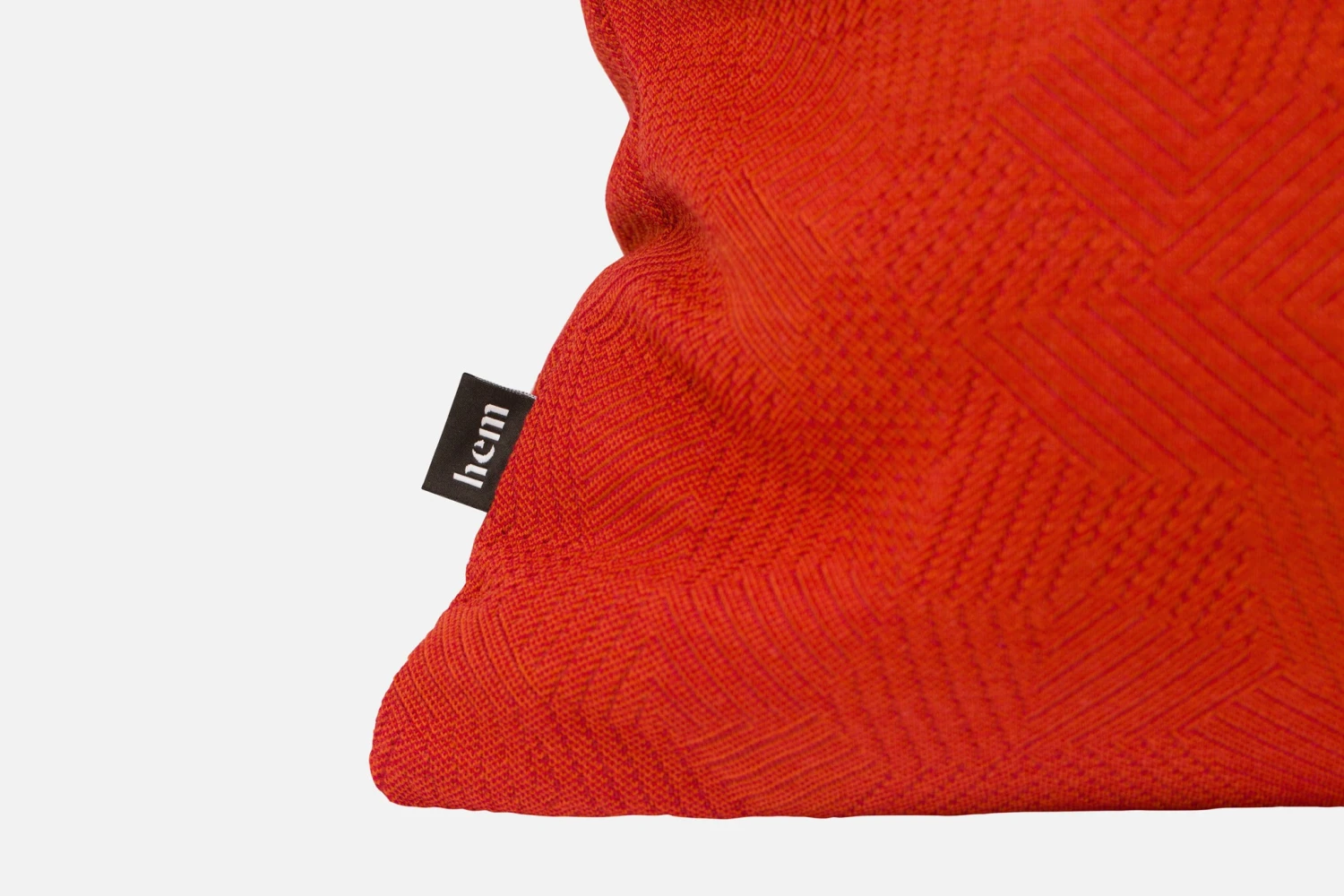 30332_STORM_LARGE_FLAME_3.jpg Sylvain Willenz Storm Cushion Large