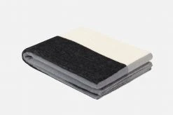 Arthur Arbesser Accessories Block Throw