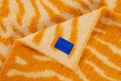 Siri Carlén Monster Throw Accessories