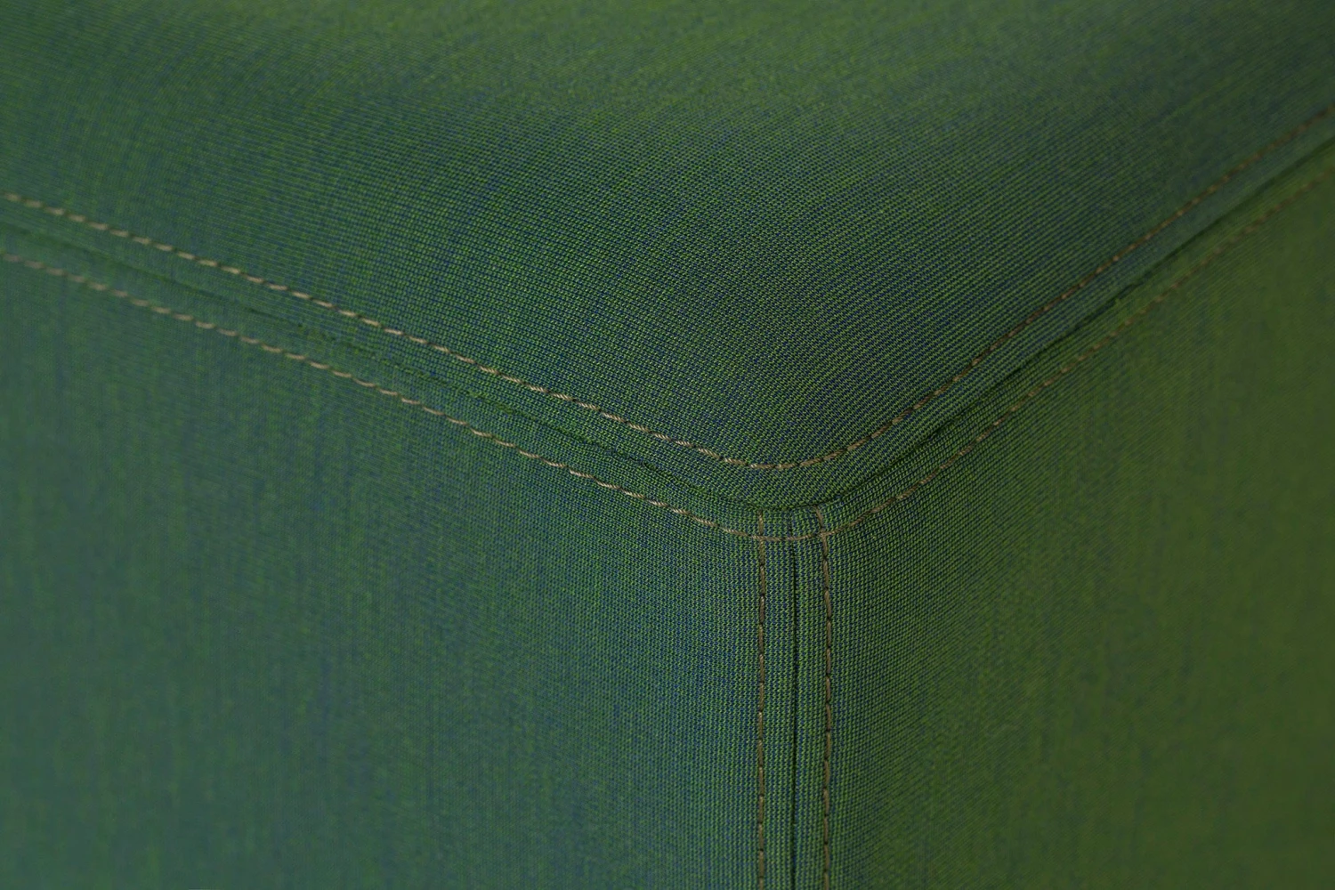 BON_POUF_CUBE_PEACOCK_1.jpg Hem Bon Pouf Cube