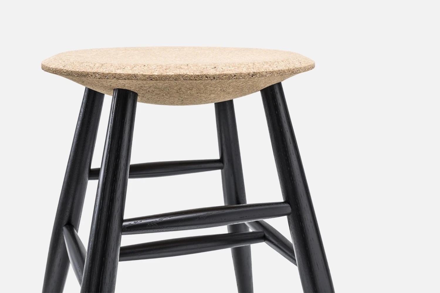 Hem-packshot-photo-Ernest_Winczyk-267_Hires_copy2.jpg Lars Beller Fjetland Drifted Stool Furniture