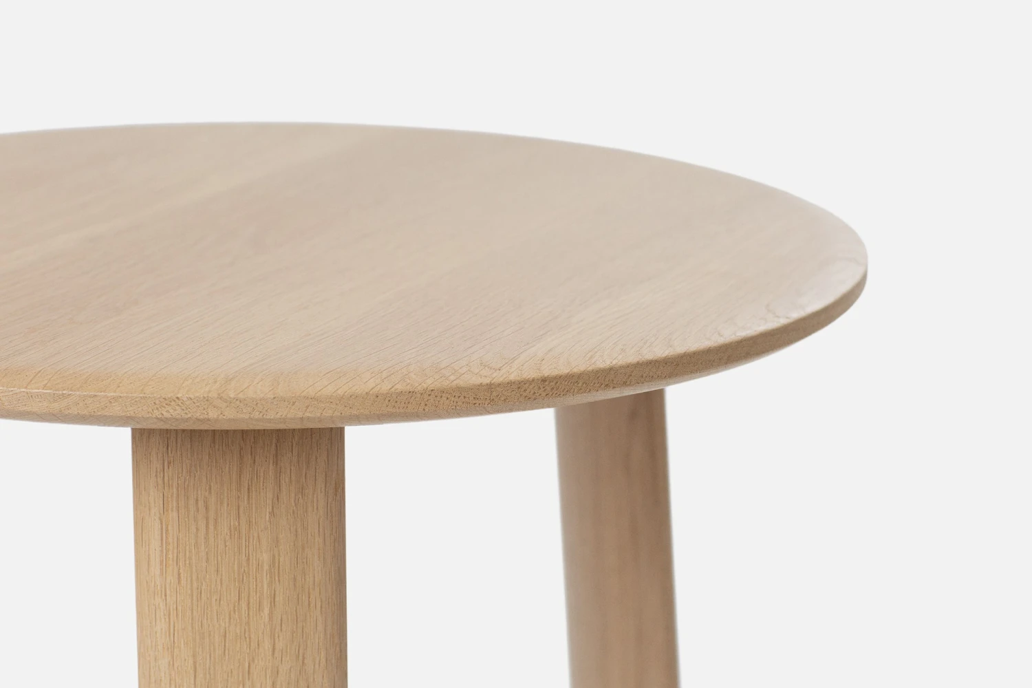 Oak_Closeup_ae5de8d4-7dba-436c-b078-00c54918b7e5.jpg Staffan Holm Alle Coffee Table (Set Of 3)