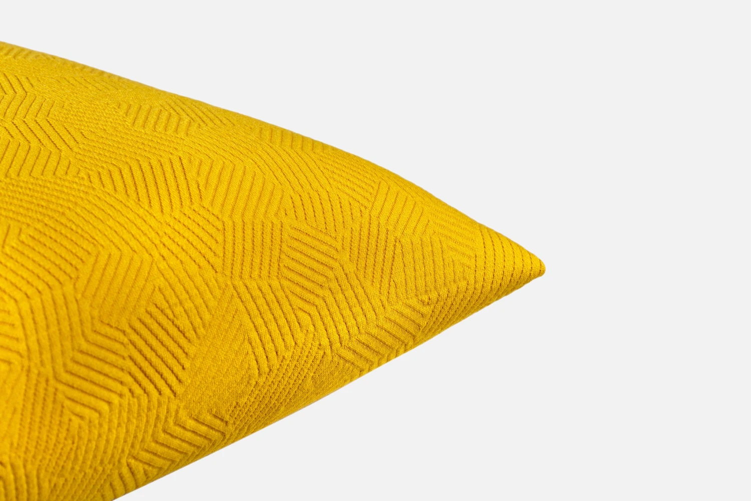 RAZZLEDAZZLE_RECTANGLE_HONEY_DETAIL_1.jpg Sylvain Willenz Storm Cushion Large