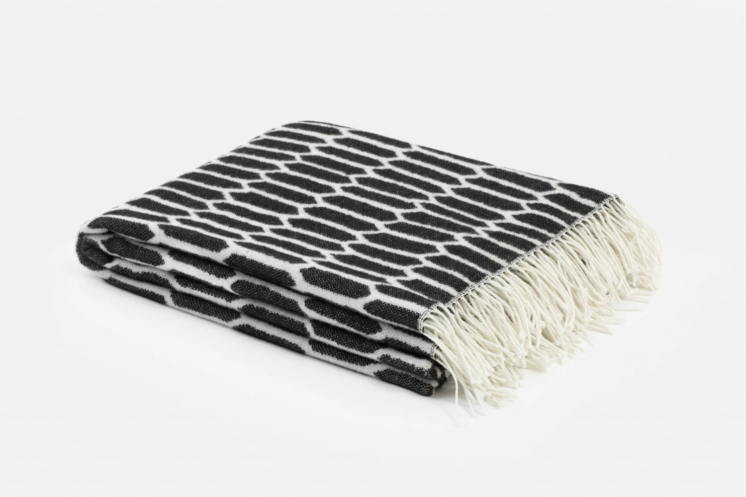 Sylvain Willenz Accessories Kenno Throw 3 Sylvain Willenz Accessories Kenno Throw