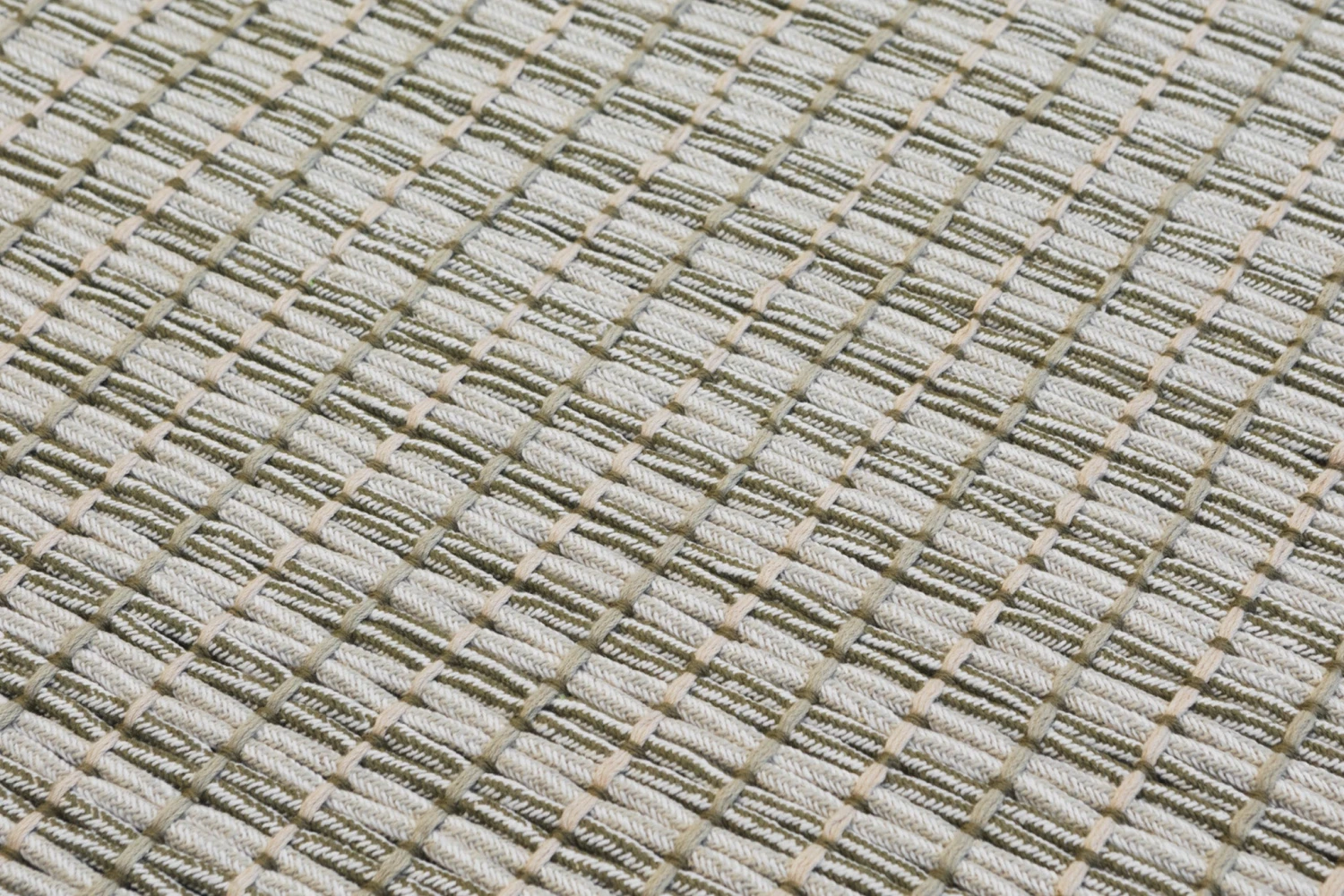 SEAWEED_SEC_3_23c6c060-dcc1-41a1-8700-b95e4dd136e0.jpg Pauline Deltour Rope Rug Medium