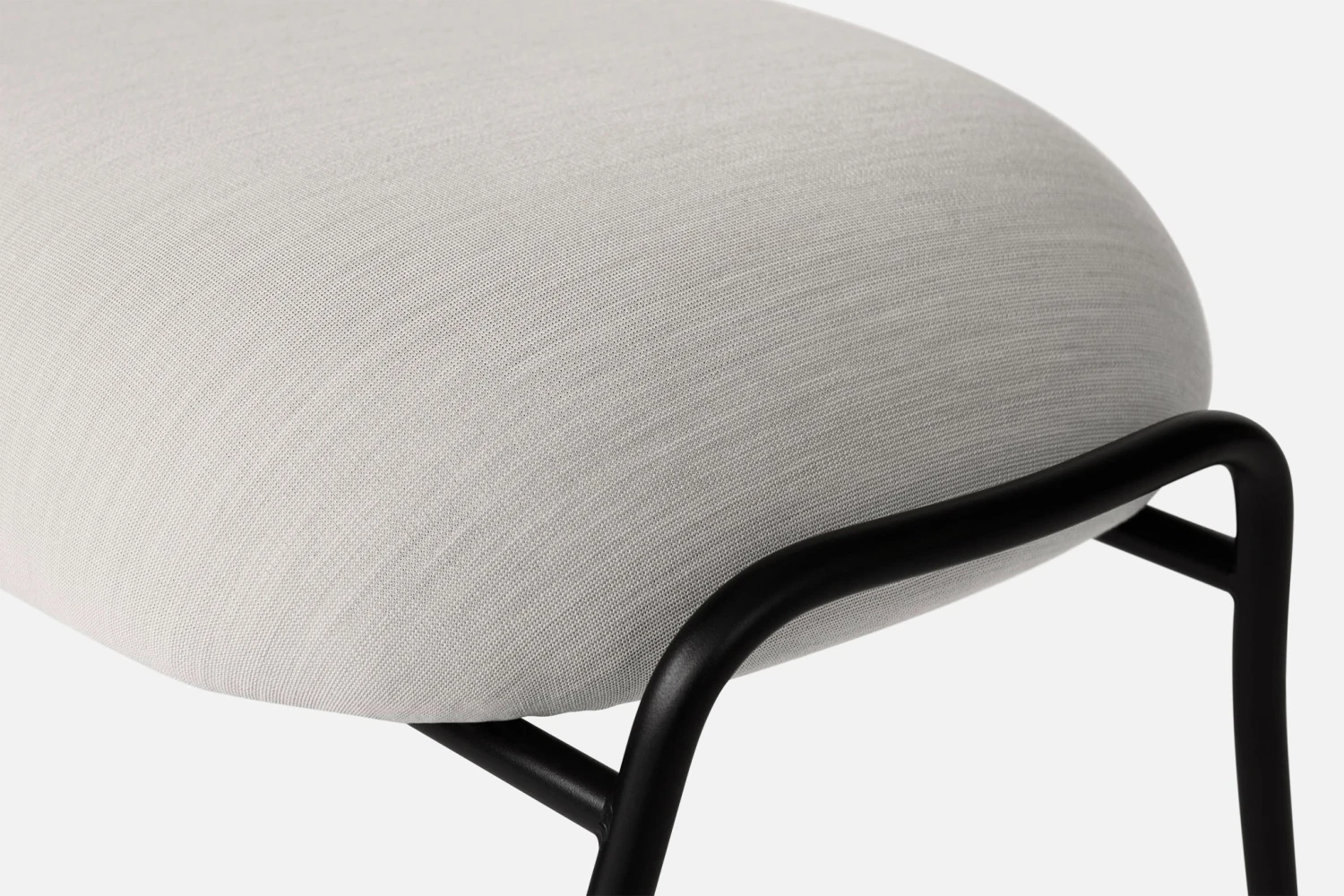 closeup1_8cc72056-7966-4823-9bc2-484bb74cc9cd.jpg Luca Nichetto Hai Lounge Chair + Ottoman